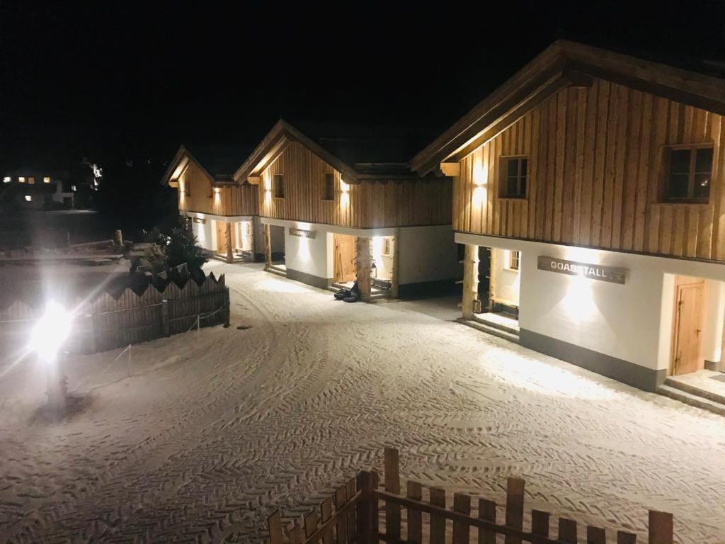 Sieglhub Chalets - Appartements - Hotel Flachau Exterior photo
